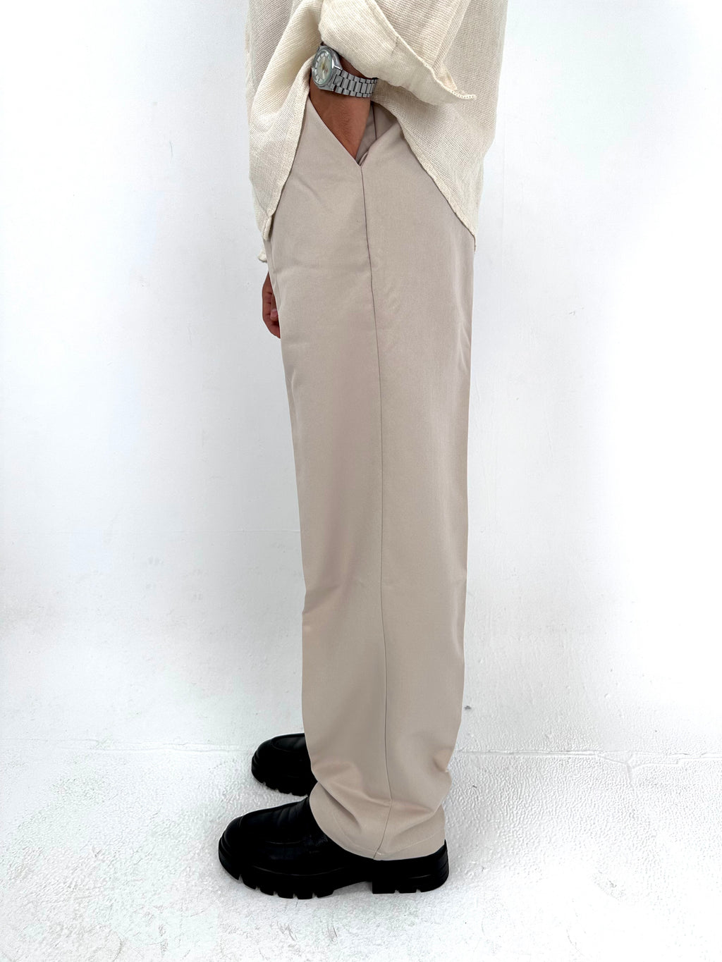 Classic Tailored Trousers – Beige